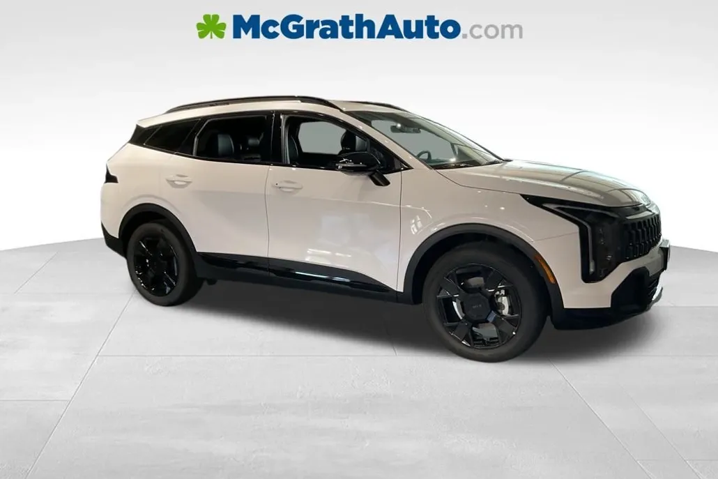 2026 Kia Sportage X-Line photo 1