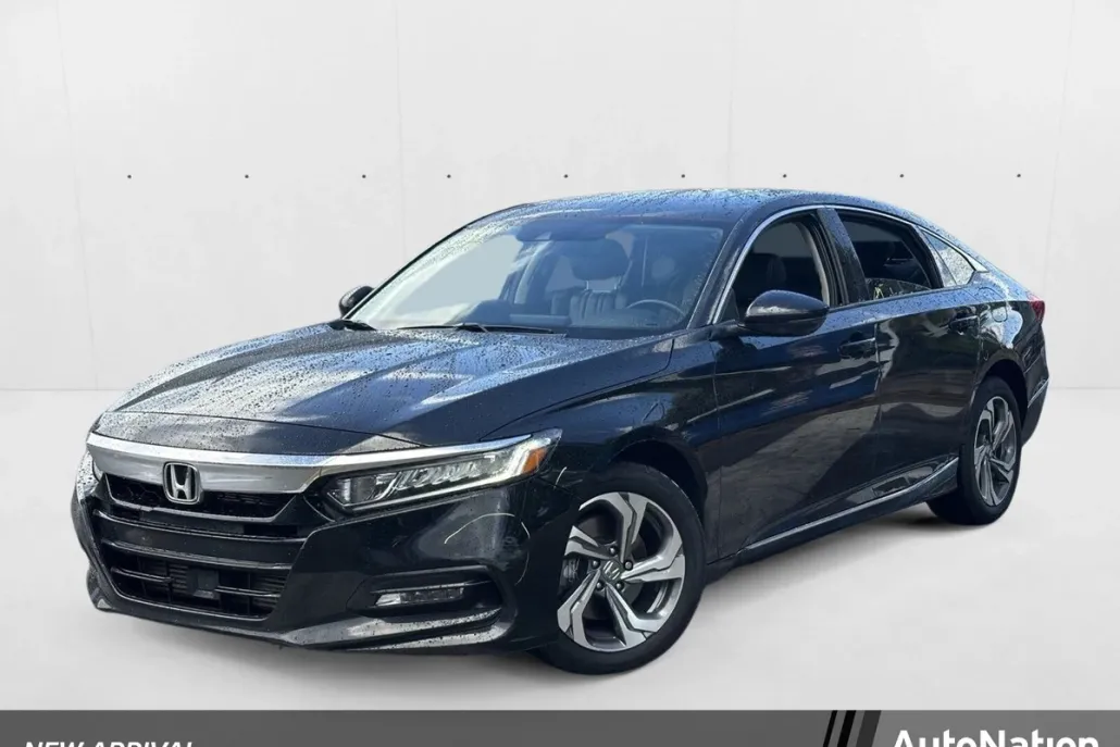 2019 Honda Accord EX-L 2.0T photo 1