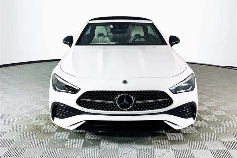 2026 Mercedes Benz CLE 300 4MATIC Cabriolet photo 1