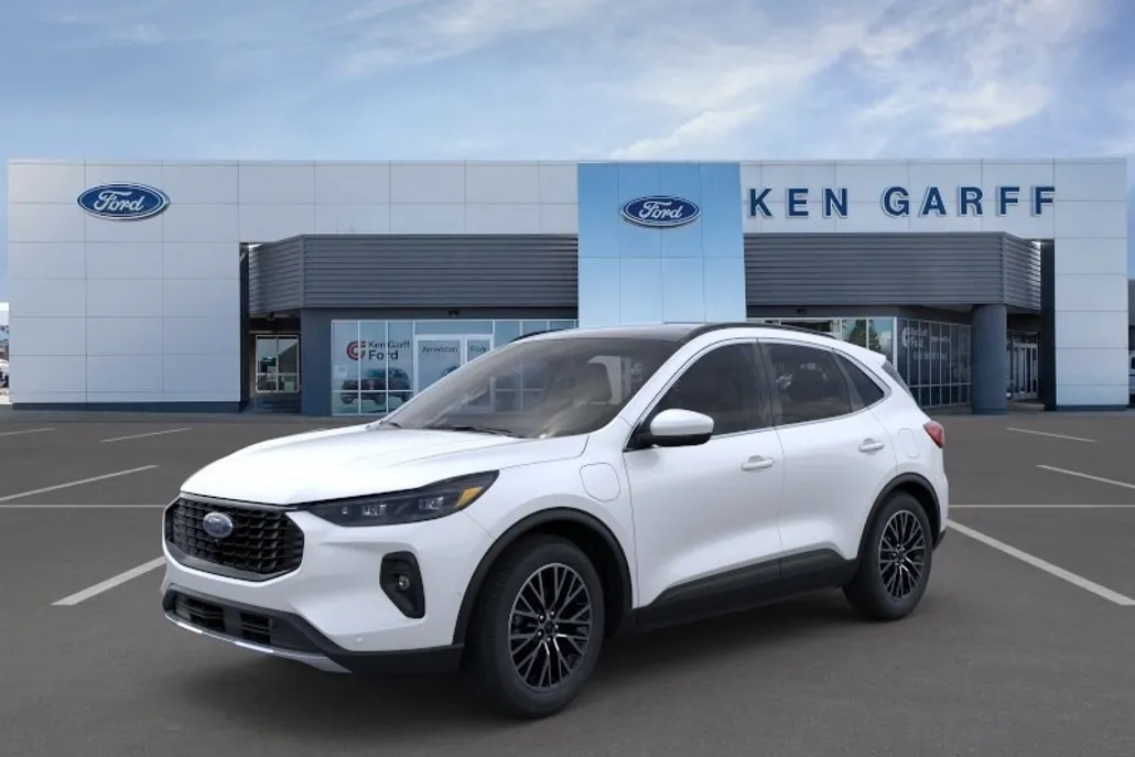 2024 Ford Escape Plug-In Hybrid photo 1