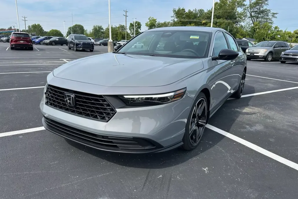 2025 Honda Accord Hybrid Sport photo 1