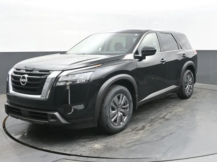 2025 Nissan Pathfinder S photo 1