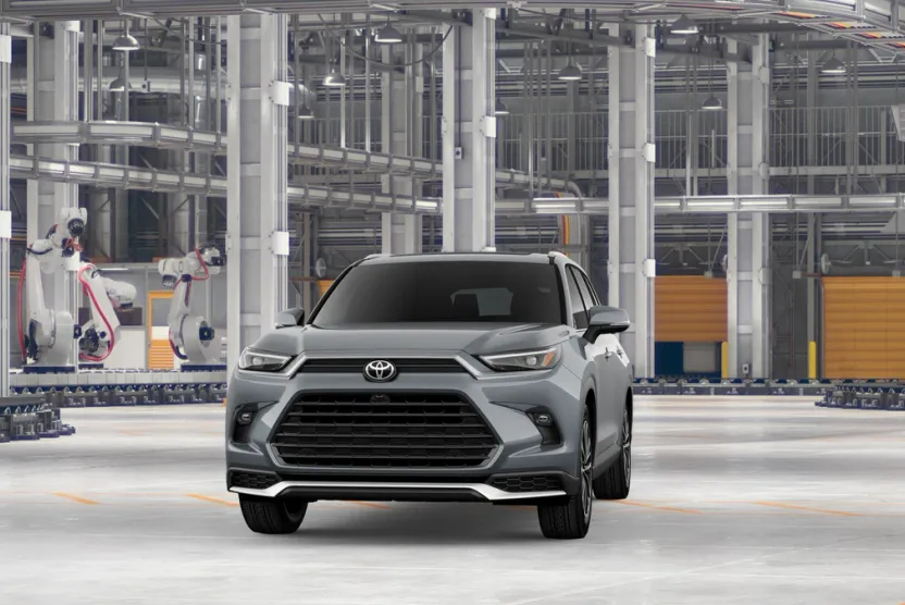 2026 Toyota Highlander Hybrid Platinum photo 1