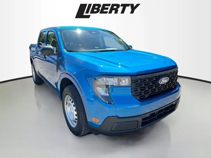 2025 Ford Maverick XL photo 1