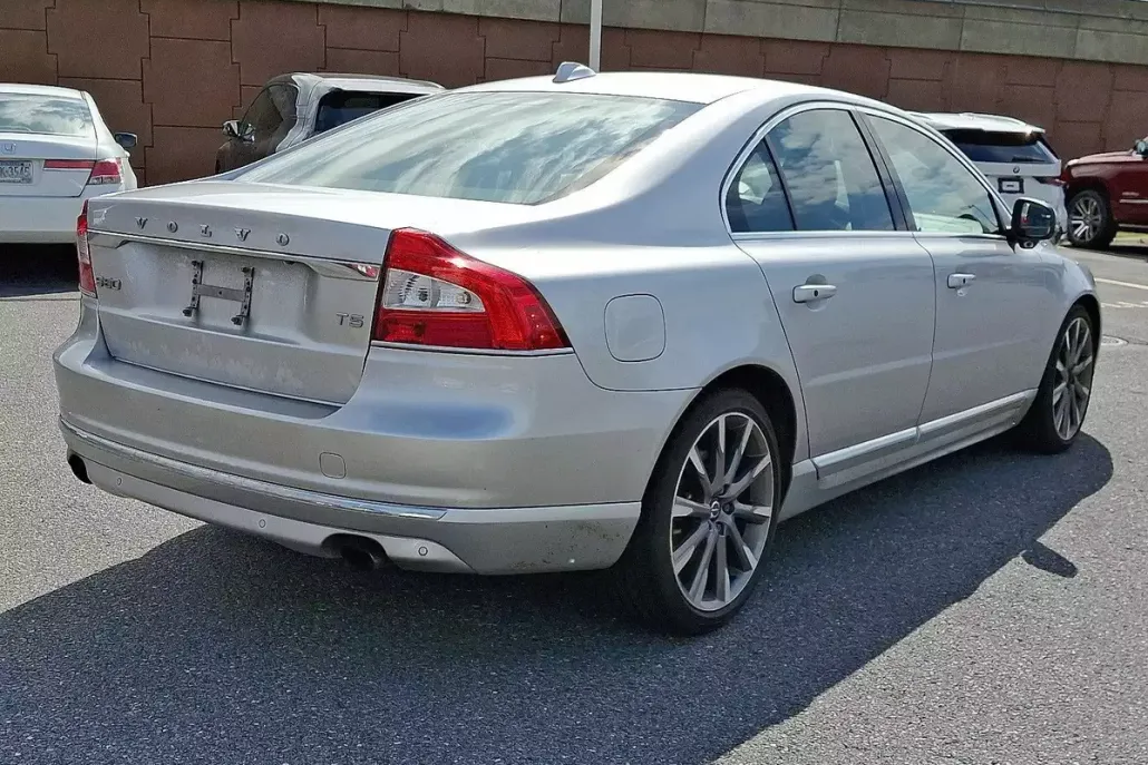 2016 Volvo S80 T5 Drive-E Platinum photo 1