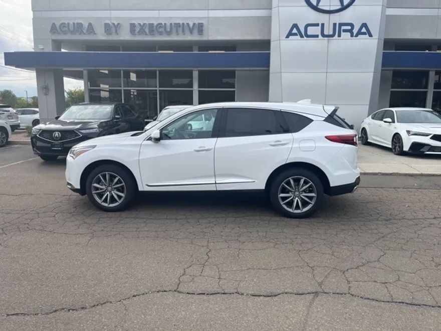 2024 Acura RDX Technology photo 1