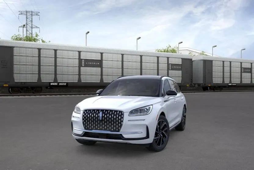 2025 Lincoln Corsair Grand Touring photo 1