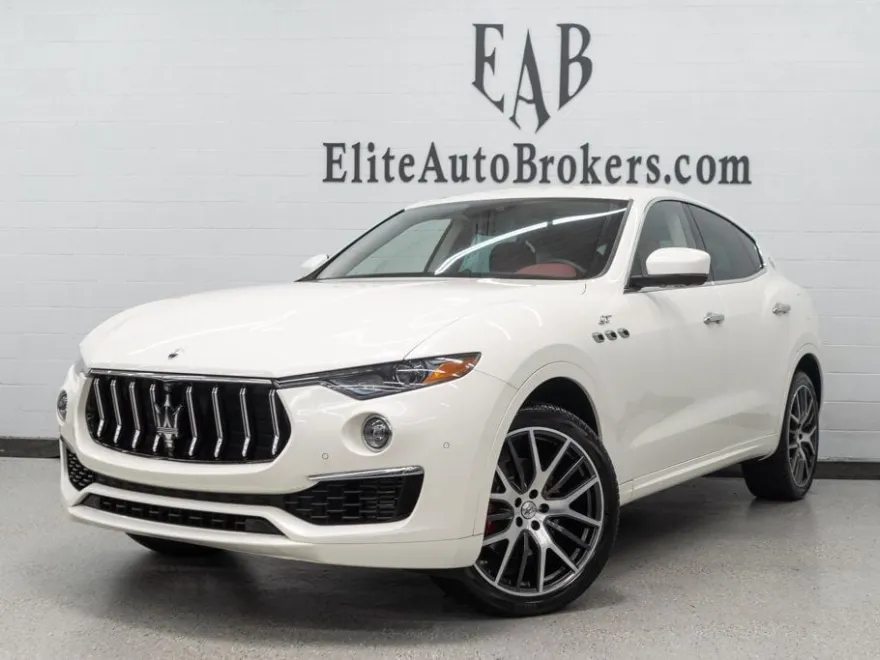 2022 Maserati Levante GT photo 1