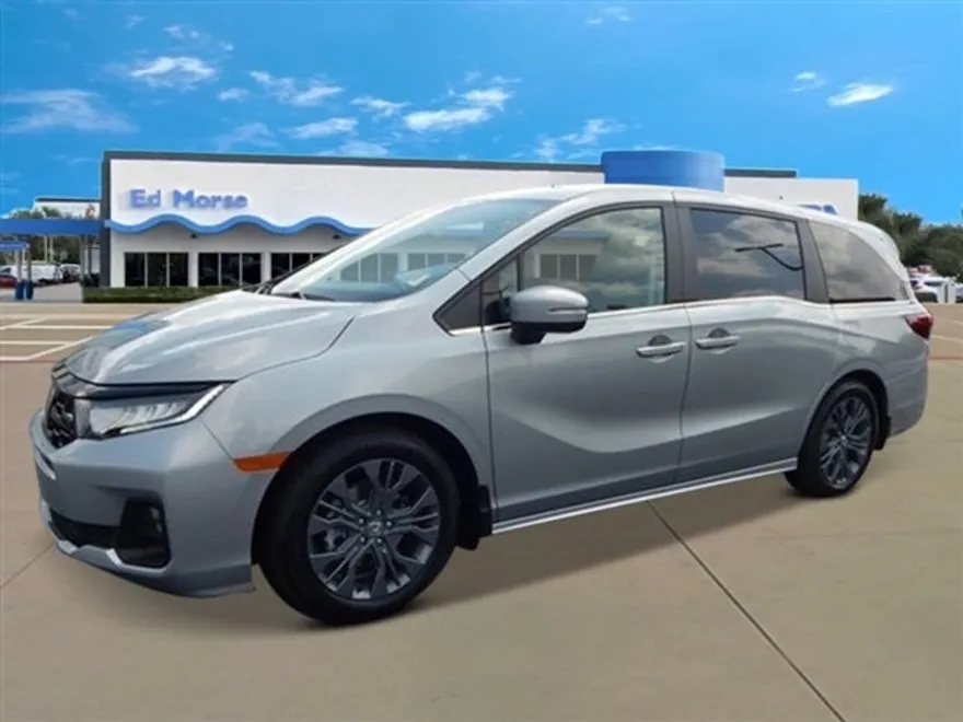 2026 Honda Odyssey Touring photo 1
