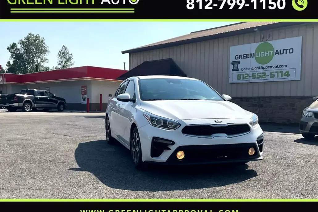 2021 Kia Forte FE photo 1