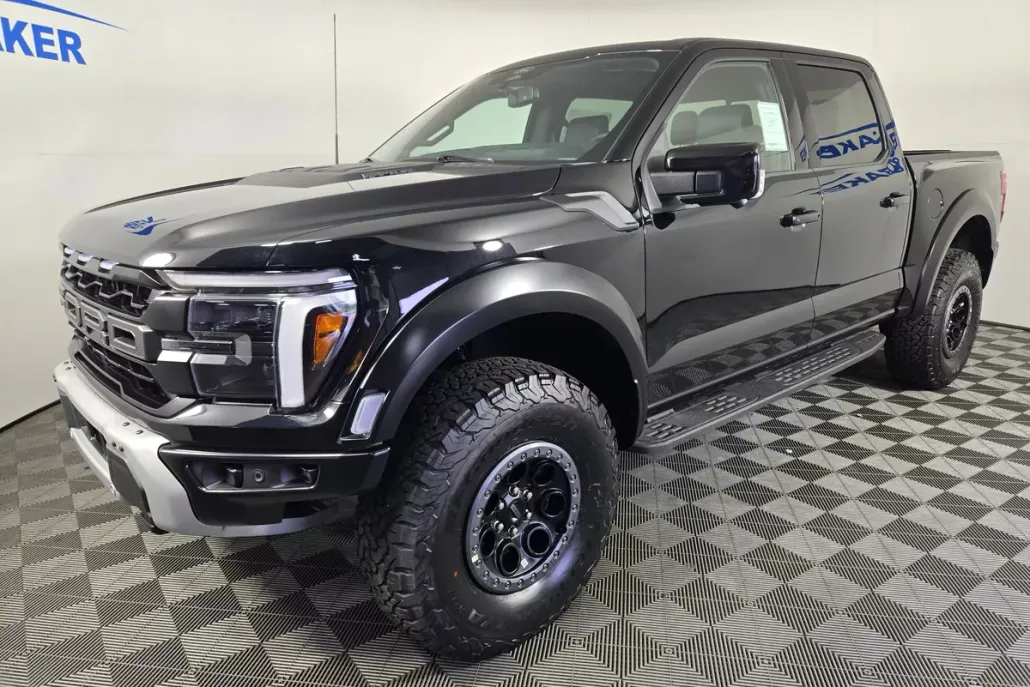 2025 Ford F-150 Raptor photo 1