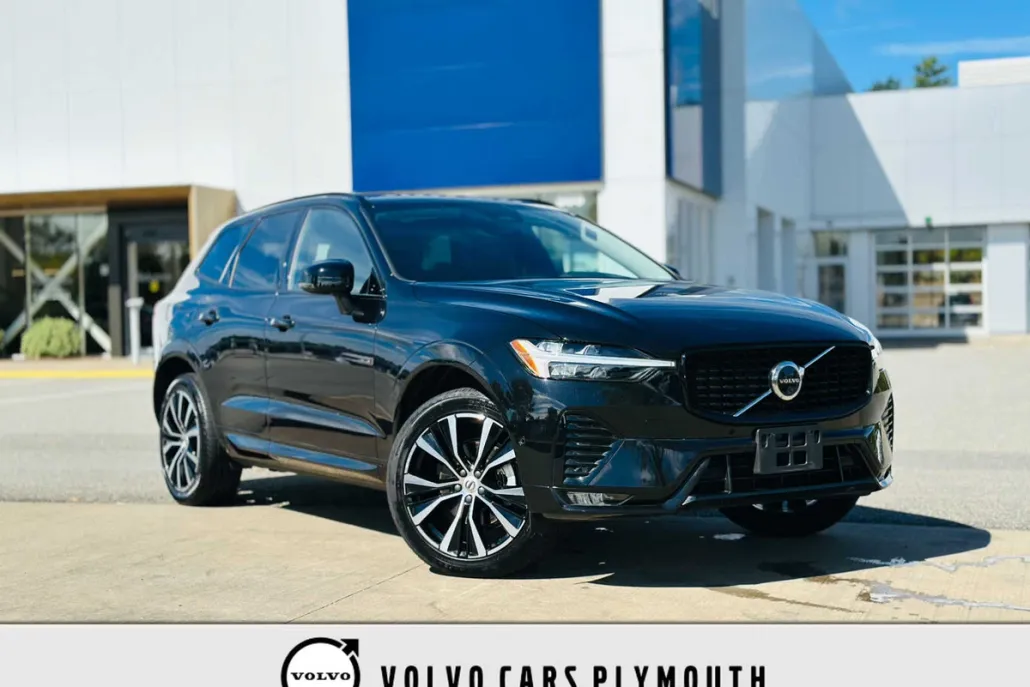 2025 Volvo XC60 B5 Plus photo 1