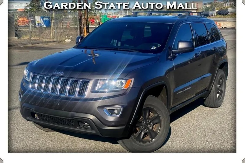 2014 Jeep Grand Cherokee Laredo photo 1
