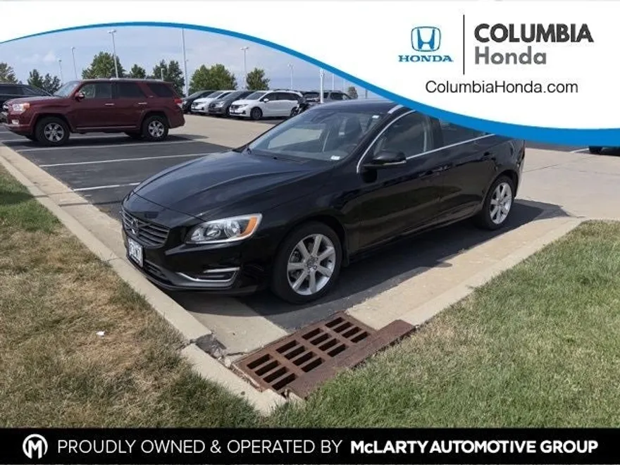 2016 Volvo V60 T5 photo 1