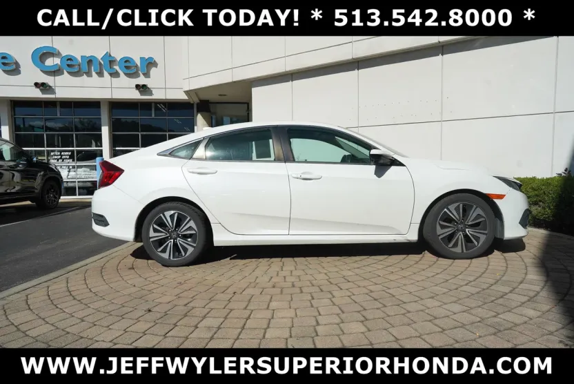 2017 Honda Civic EX-T photo 1