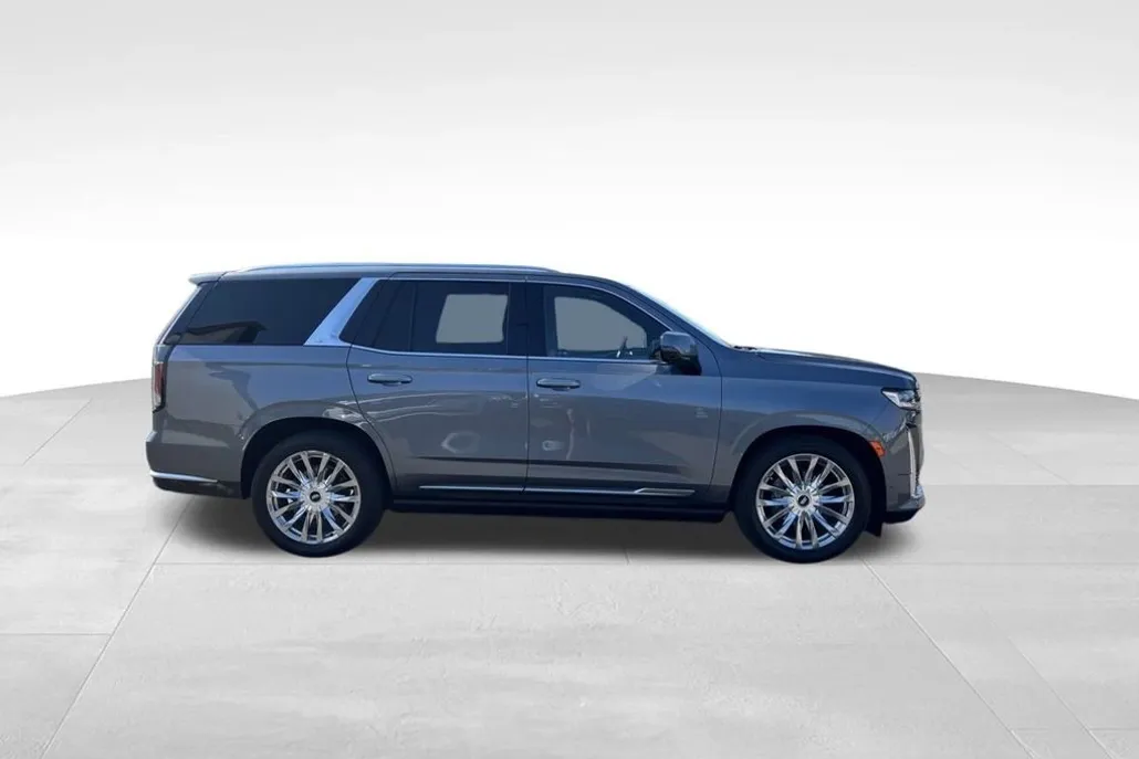 2022 Cadillac Escalade Premium Luxury photo 1