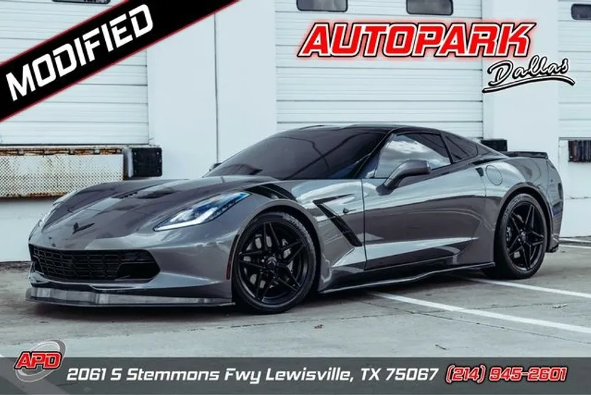 2015 Chevrolet Corvette Stingray 1LT photo 1