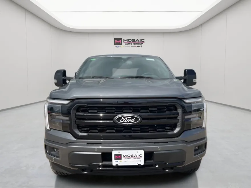 2025 Ford F-150 Lariat photo 1