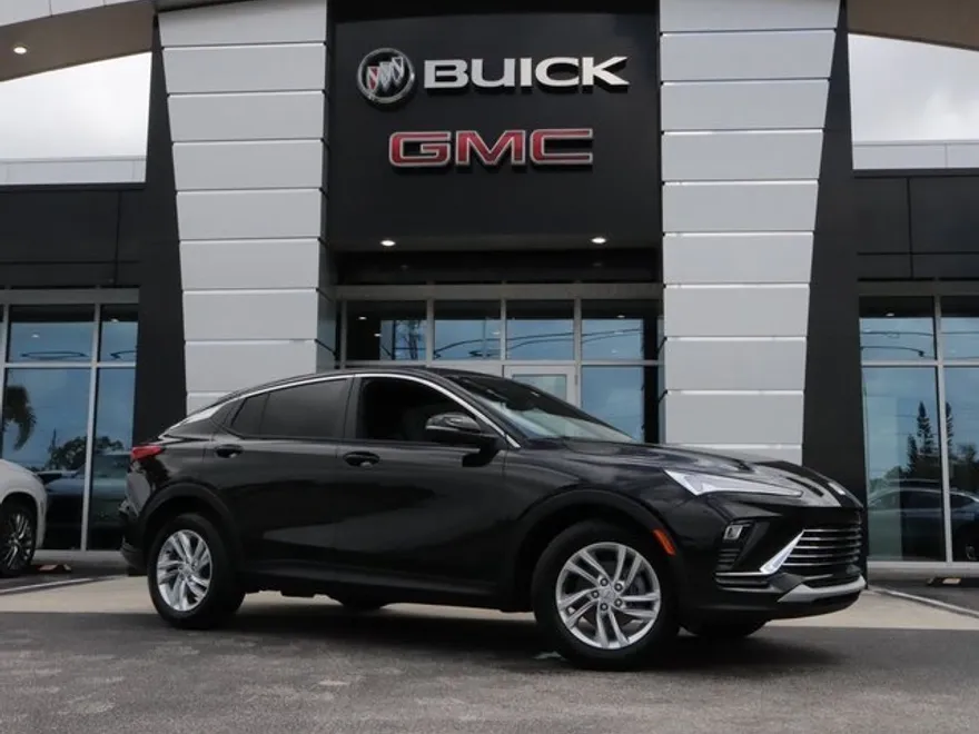 2025 Buick Envista Preferred photo 1