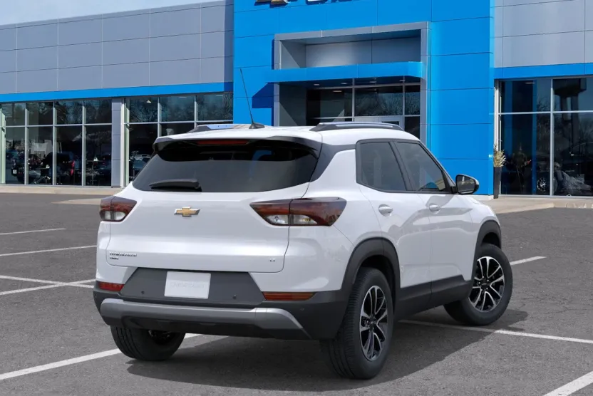 2026 Chevrolet Trailblazer LT photo 1