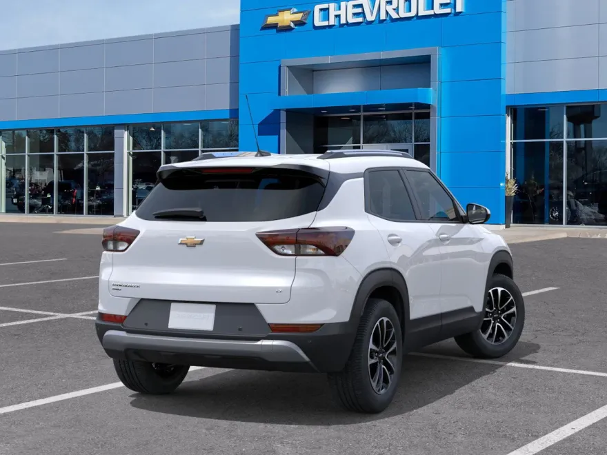 2026 Chevrolet Trailblazer LT photo 1