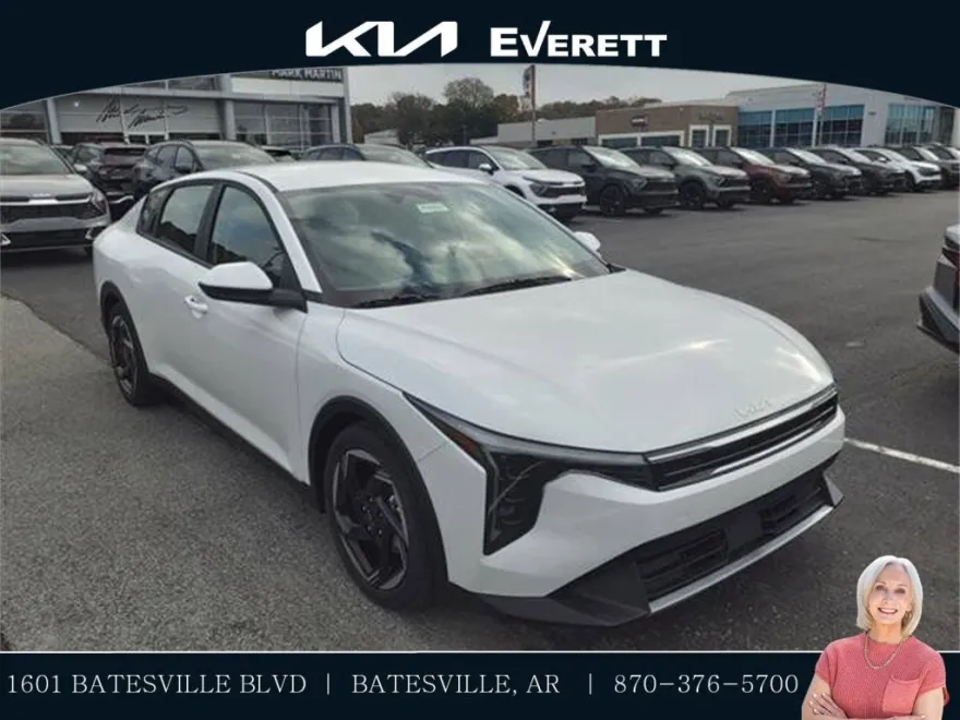 2025 Kia K4 EX photo 1
