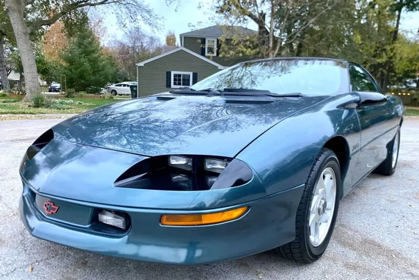 1993 Chevrolet Camaro Z28 photo 1