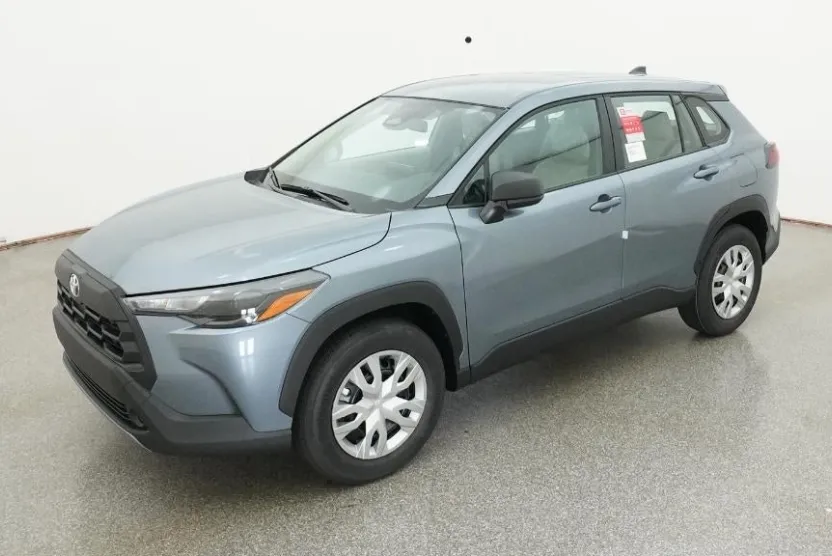 2026 Toyota Corolla Cross L photo 1