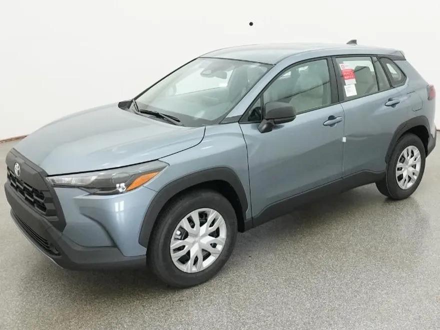 2026 Toyota Corolla Cross L photo 1