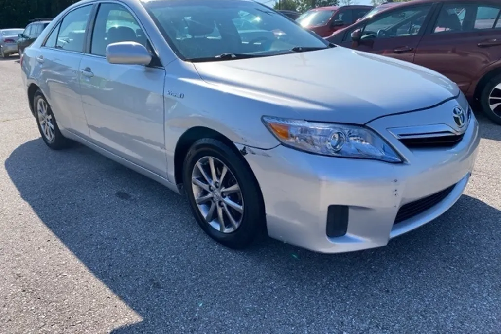 2010 Toyota Camry Hybrid Base photo 1