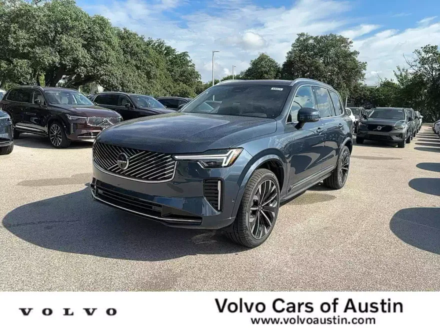 2026 Volvo XC90 Plus photo 1
