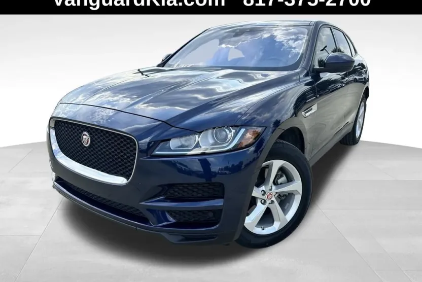 2017 Jaguar F-PACE Premium photo 1
