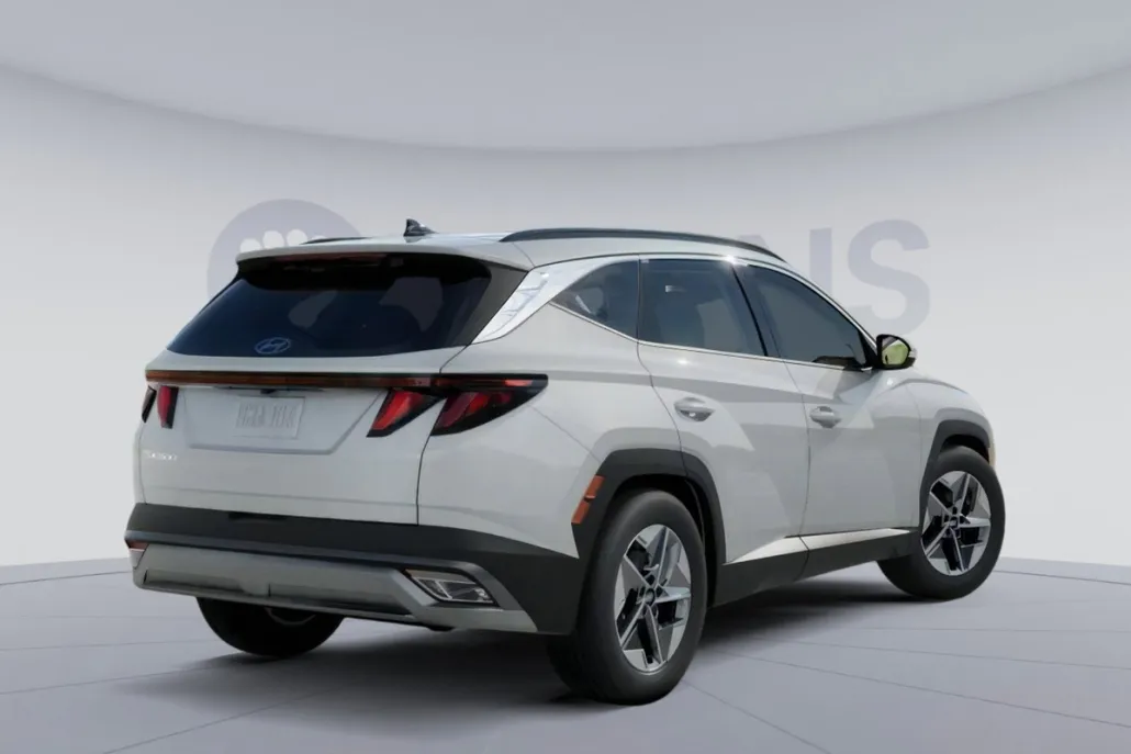 2025 Hyundai Tucson SEL photo 1