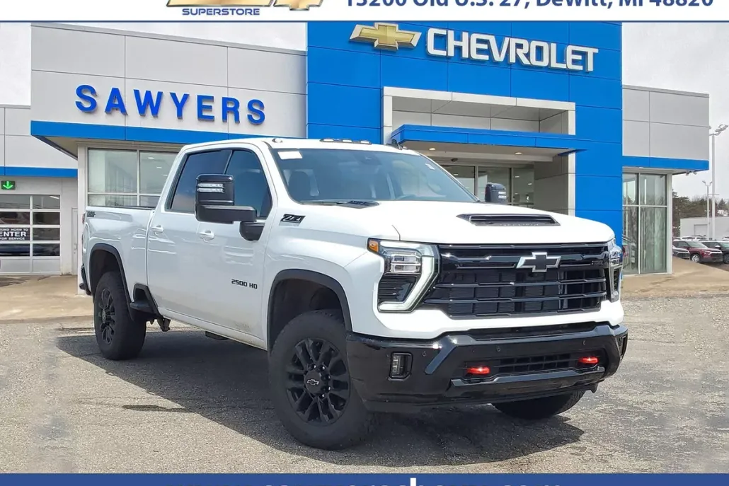 2025 Chevrolet Silverado 2500HD LT photo 1