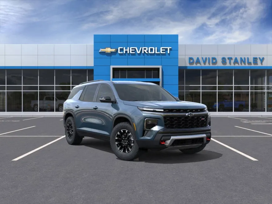 2026 Chevrolet Traverse Z71 photo 1