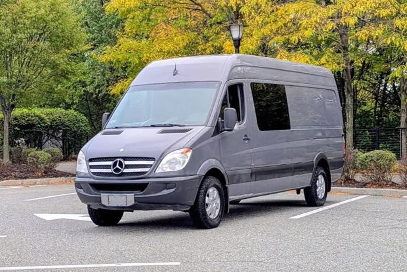 2013 Mercedes Benz Sprinter 2500 High Roof photo 1