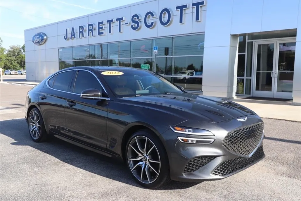 2022 Genesis G70 2.0T photo 1