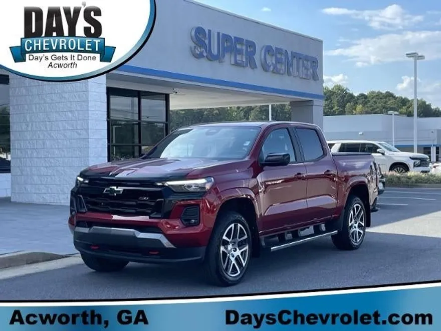 2024 Chevrolet Colorado Z71 photo 1