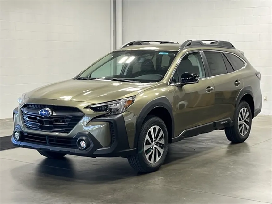 2025 Subaru Outback Premium photo 1