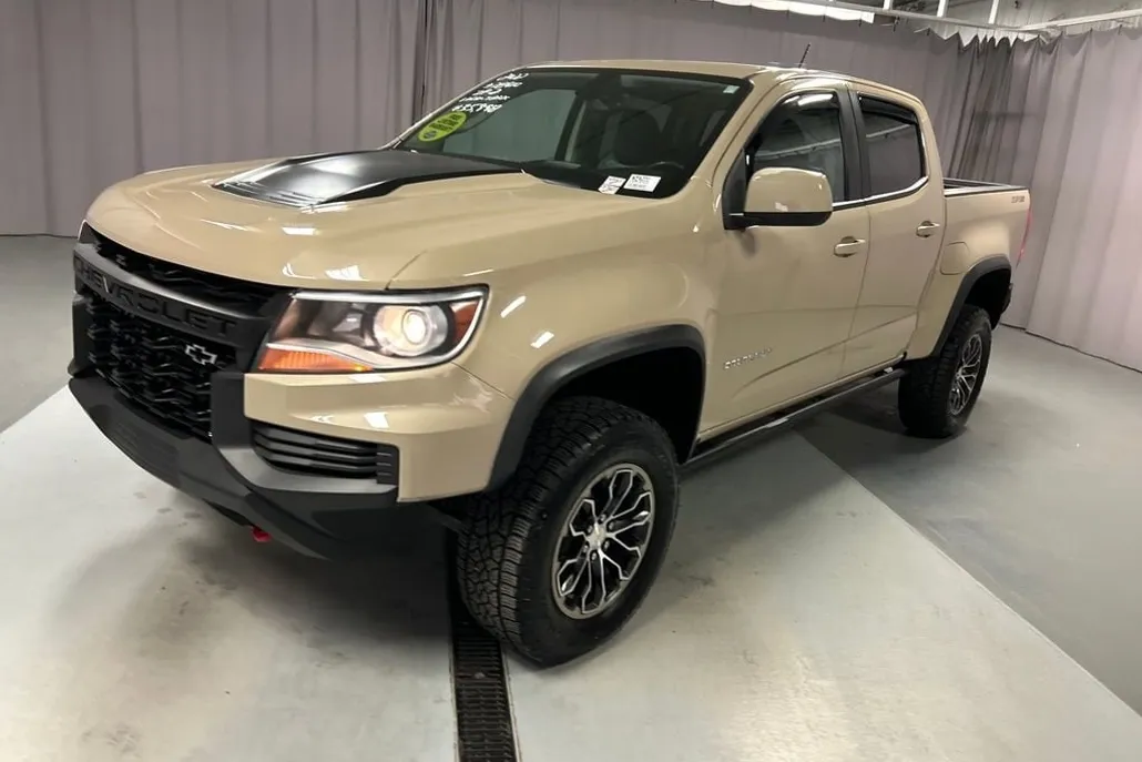 2022 Chevrolet Colorado ZR2 photo 1