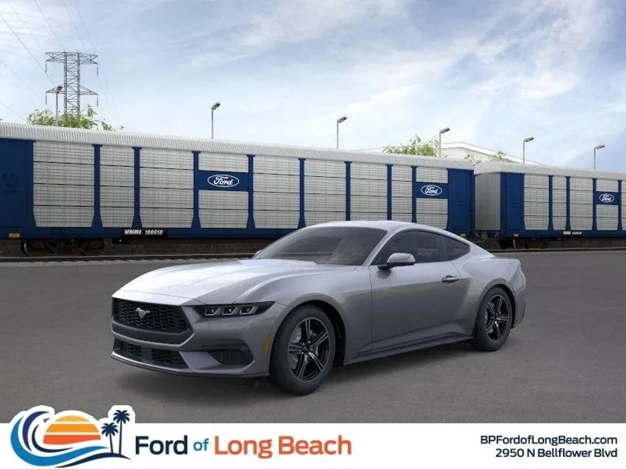 2025 Ford Mustang EcoBoost photo 1