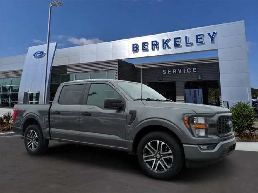 2023 Ford F-150 XL photo 1
