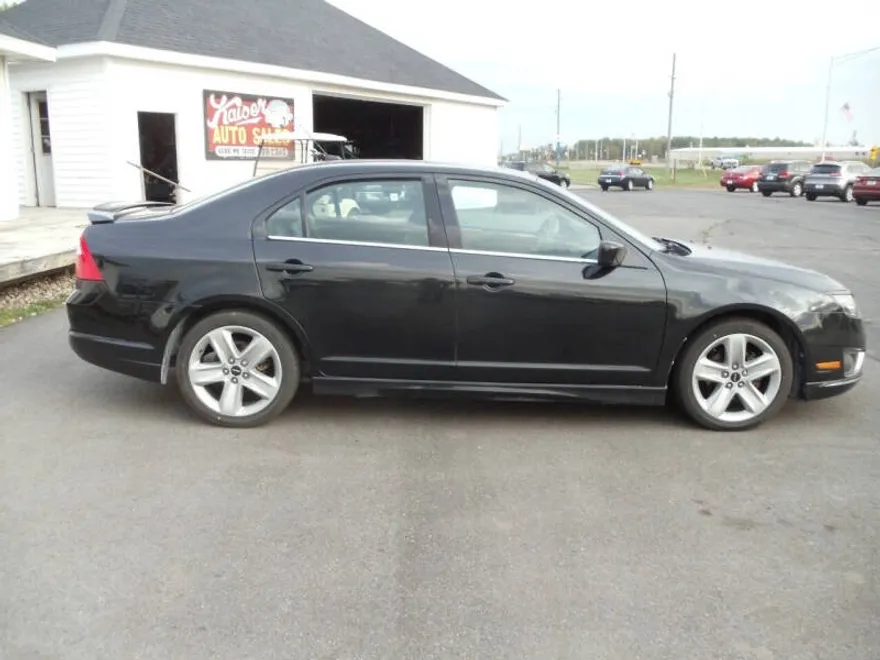 2012 Ford Fusion Sport photo 1