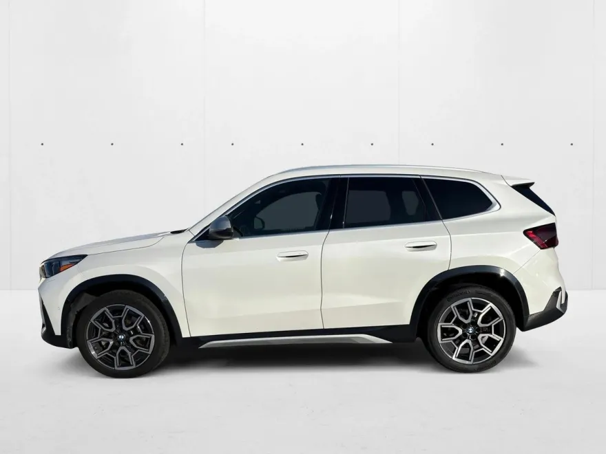 2023 Bmw X1 XDrive28i photo 1