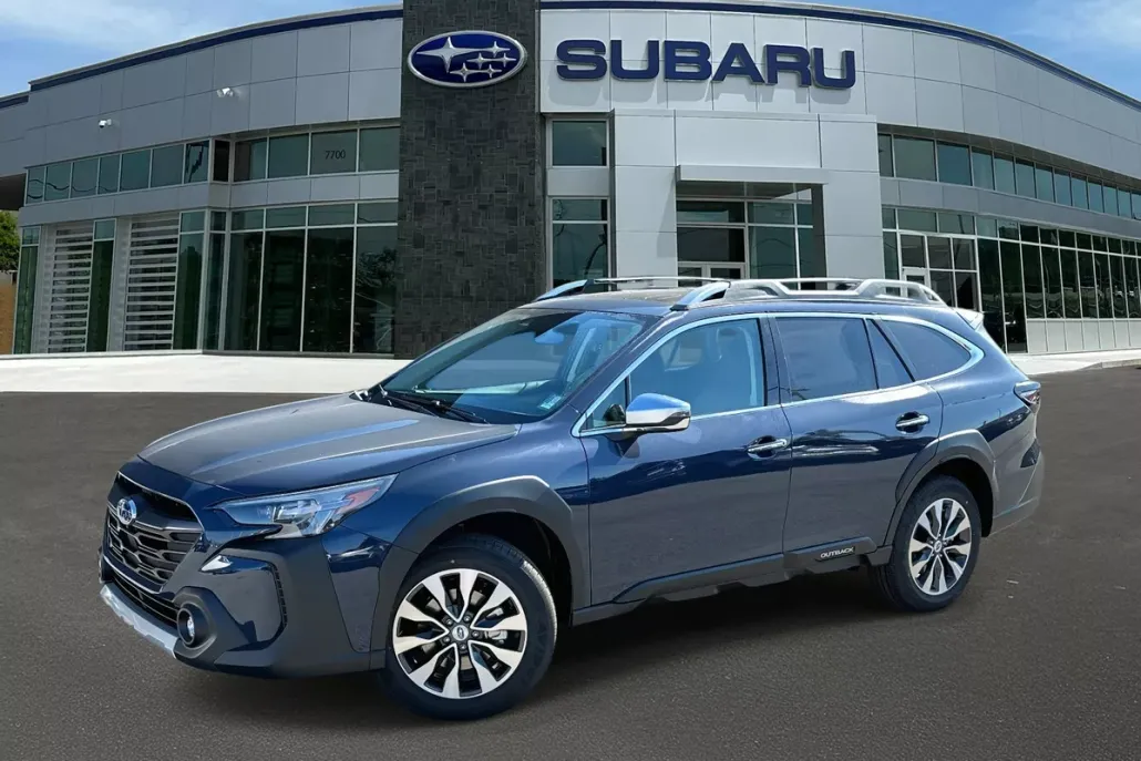 2025 Subaru Outback Touring XT photo 1