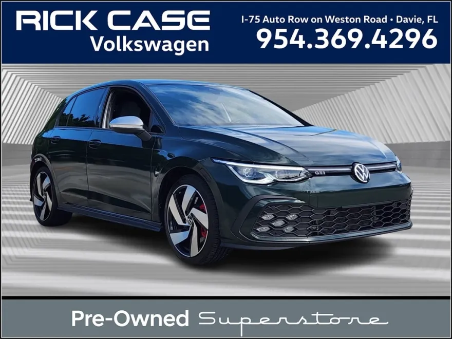 2022 Volkswagen Golf GTI SE photo 1