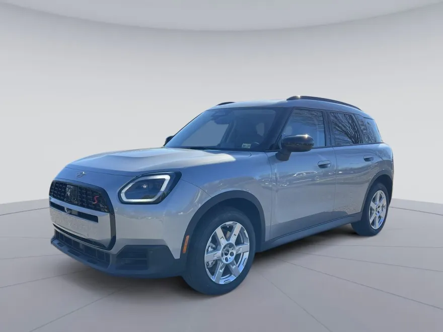 2025 Mini Countryman S ALL4 Iconic photo 1