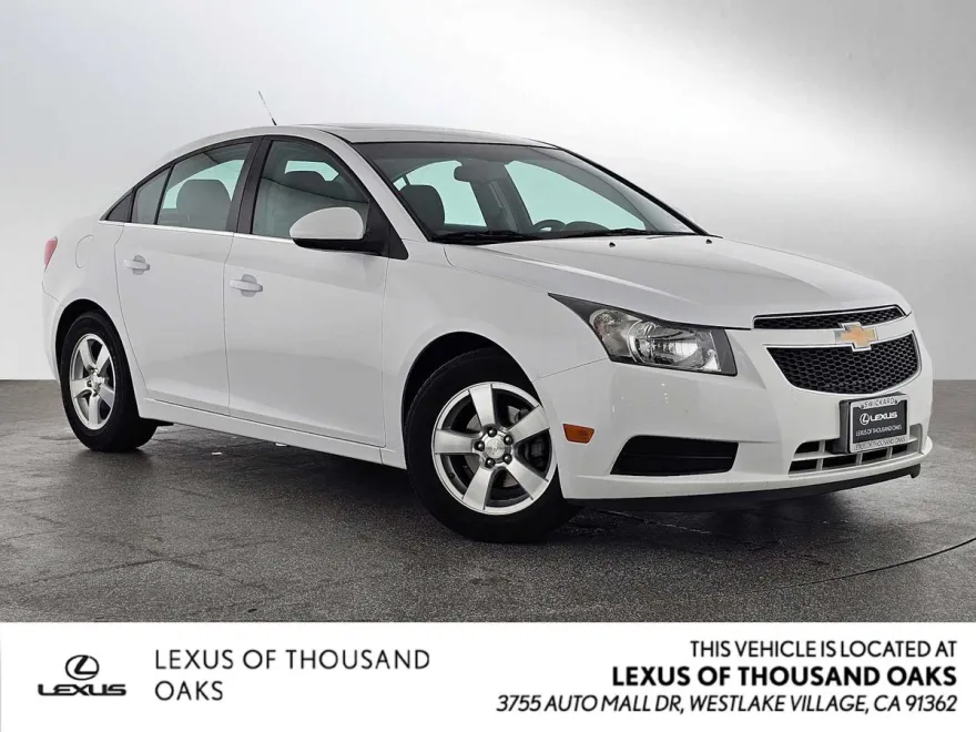 2014 Chevrolet Cruze photo 1