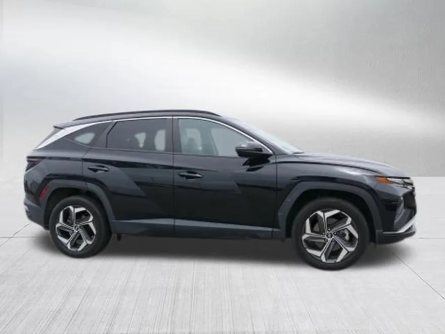 2022 Hyundai Tucson SEL photo 1