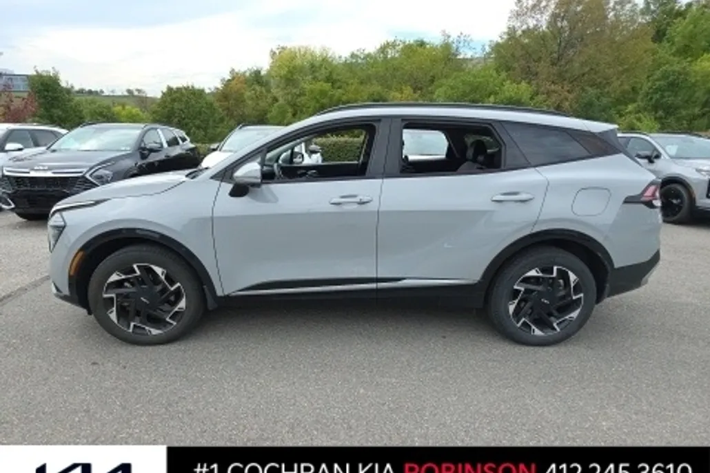 2023 Kia Sportage photo 1